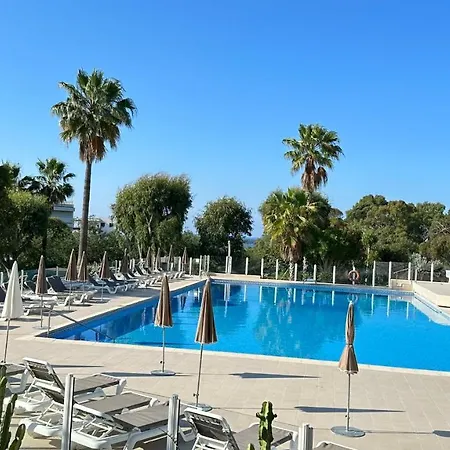 Magnifique Studio 22m2, De Luxe, Vue Mer, Parking Vallauris