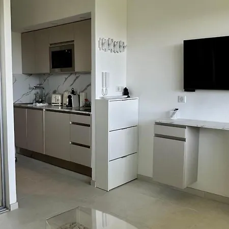 Апартаменты Magnifique Studio 22m2, De Luxe, Vue Mer, Parking